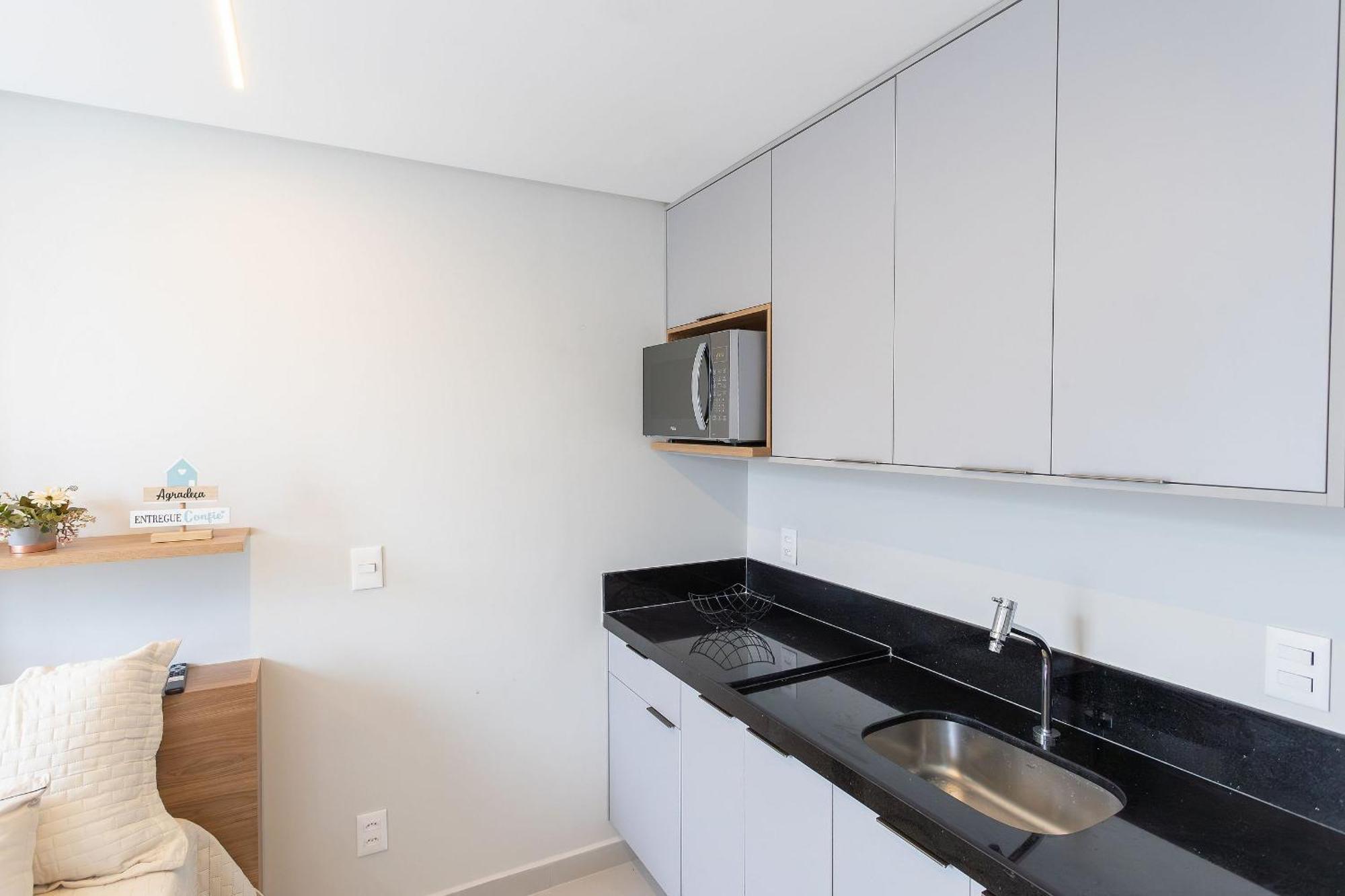 Breeze Residence#408
